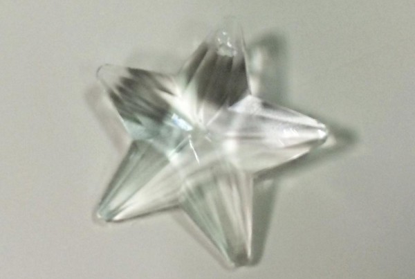 facetted-glass-hanging-star