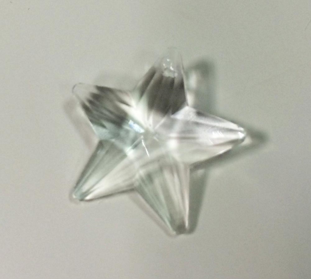 facetted-glass-hanging-star